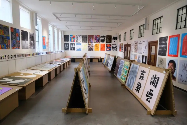 �麣�����v��(chu��ng)���Ļ��������޹�˾ �V�湫˾ 