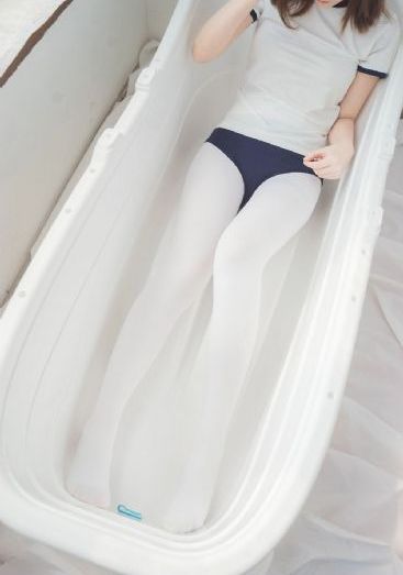 苍月女奥特曼未删减版剧情介绍_4K高清电影在线