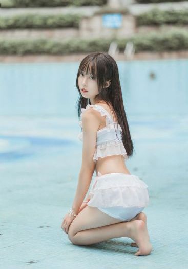 《交换:完美的邻居》中文_HD高清完整版播放
