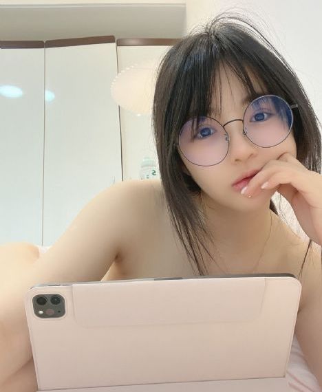 韩国电影妈妈的朋友在线观看免费_迅雷极速版下载